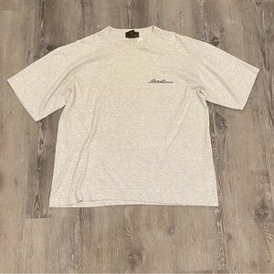 Vintage 90s Eddie Bauer Oversized T- Shirt !
